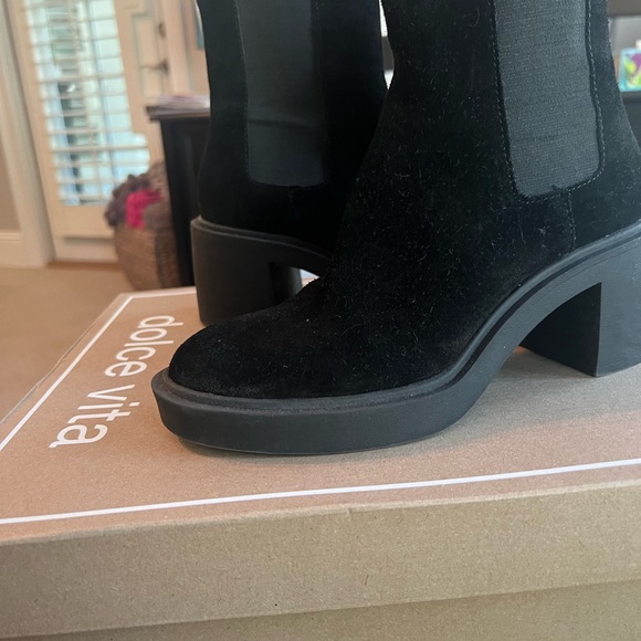 Dolce Vita black suede Gunner boot 6.5 - Picture 3 of 4